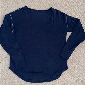 Women’s lululemon long sleeve